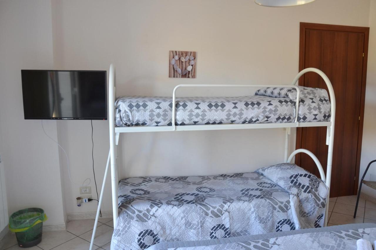 지아르디니낙소스 Profumo Di Mare B&B 외부 사진